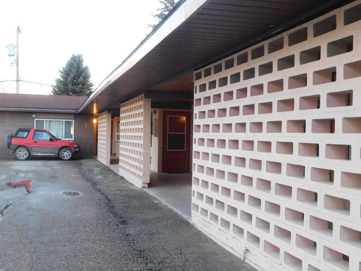 Casey'S Inn Lac du Bonnet Εξωτερικό φωτογραφία